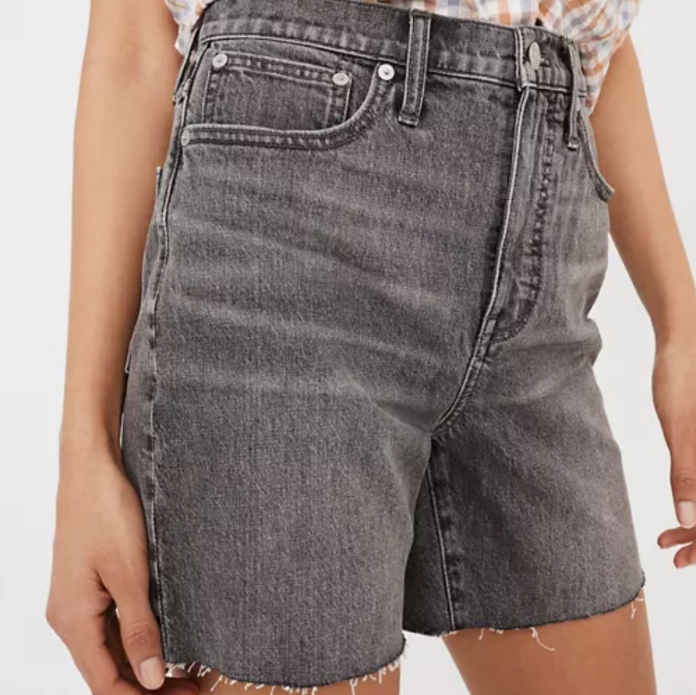 Madewell High-Rise Mid Length Short